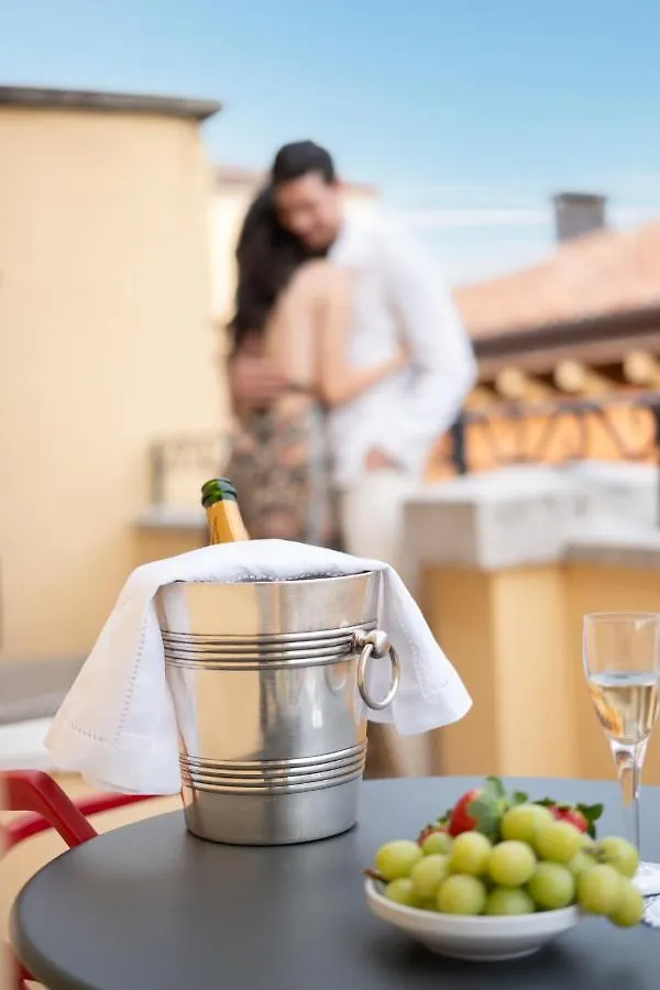 Hotel Colomba D'Oro Verona 4*,
