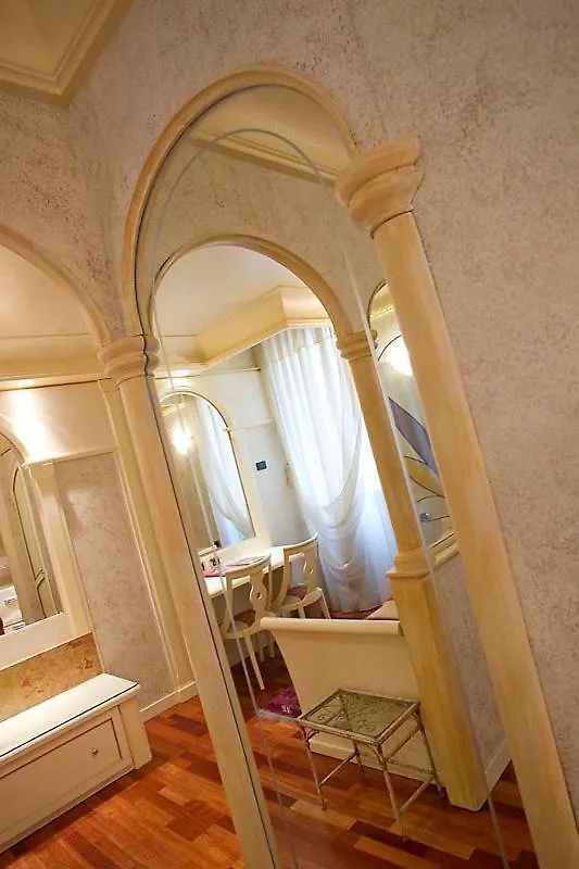 Hotel Colomba D'Oro Verona 4*,  Italy