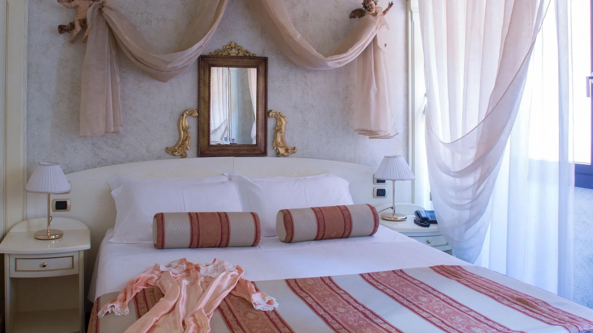 Hotel Colomba D'Oro Verona Itálie